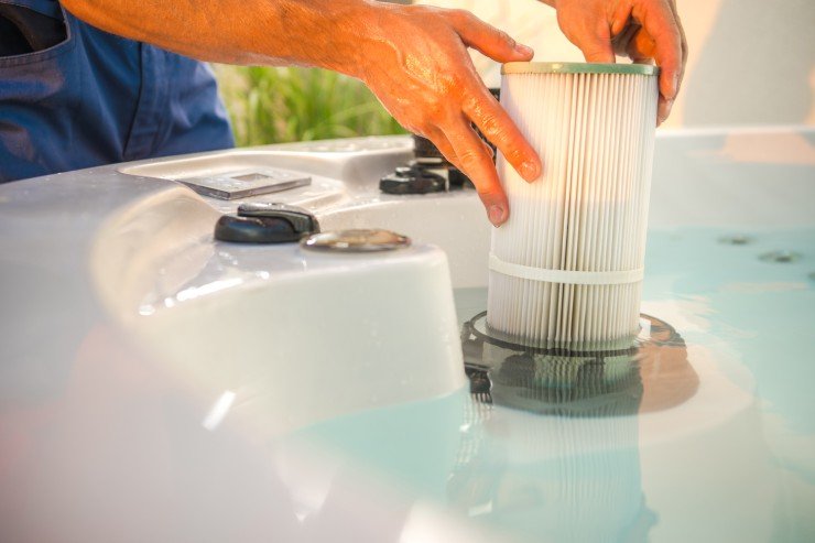 How to Clean Hot Tub Filter