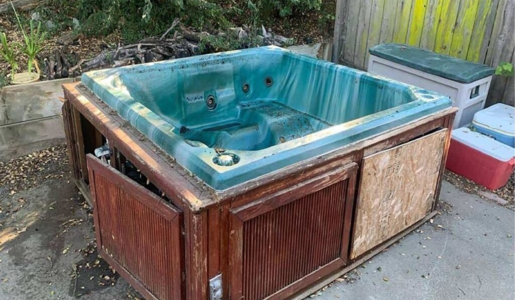 How to Dispose of a Hot Tub