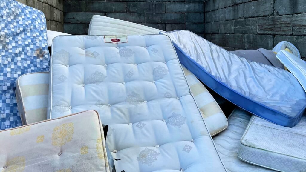 How Much Does Mattress Removal Cost